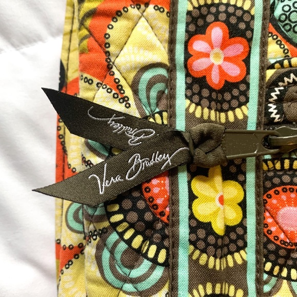 Vera Bradley Flower Shower Purse - Picture 4 of 4